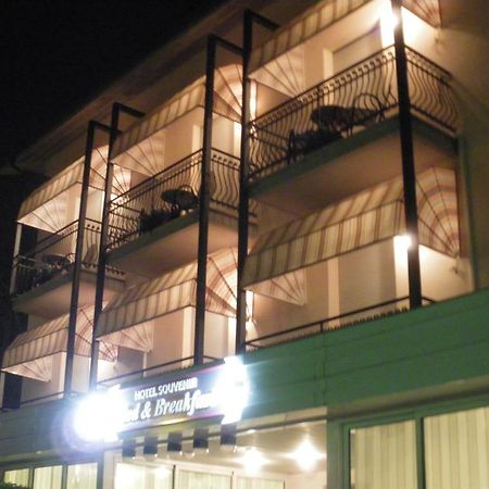 B&B Hotel Souvenir Чезенатико Экстерьер фото