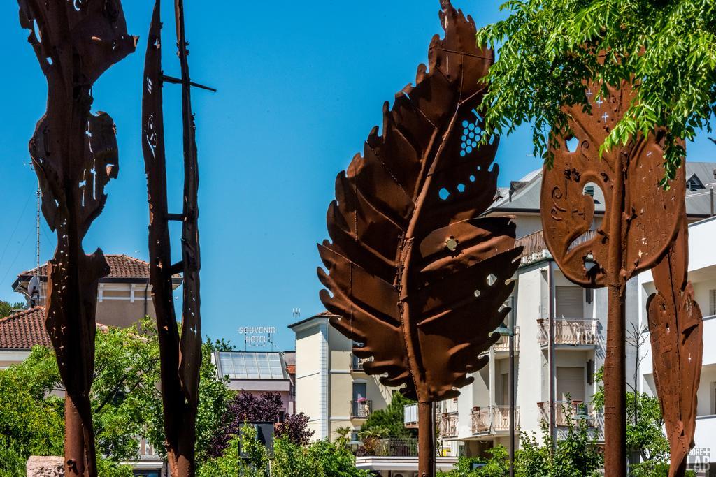 B&B Hotel Souvenir Чезенатико Экстерьер фото